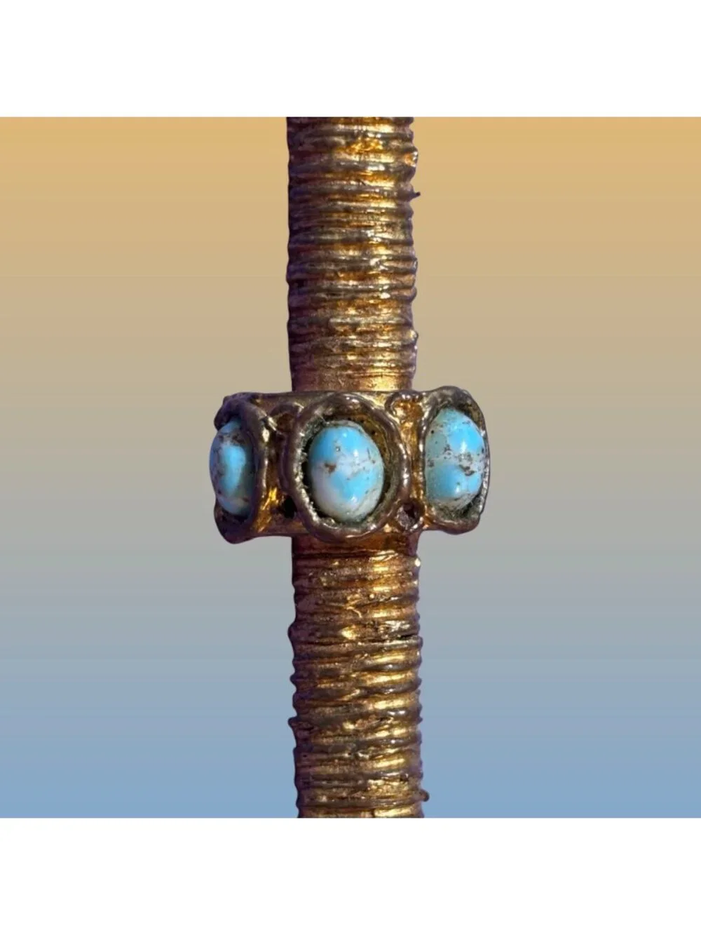 Gold Tone Turquoise Cabochons Rope-Like Texture Brooch Bar Pin Statement Vintage